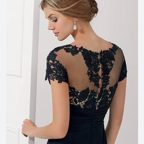 NWT-MGNY Soft Satin Evening Gown with Lace and Beaded Appliques - Picture 1 of 16